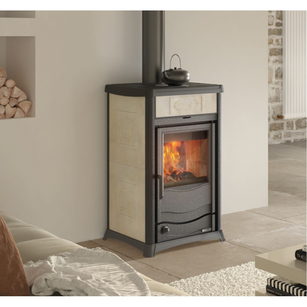Italiensk vattenmantlad braskamin La Nordica Termorossella Plus EVO DSA, ecru, 11.1kW |  |  |